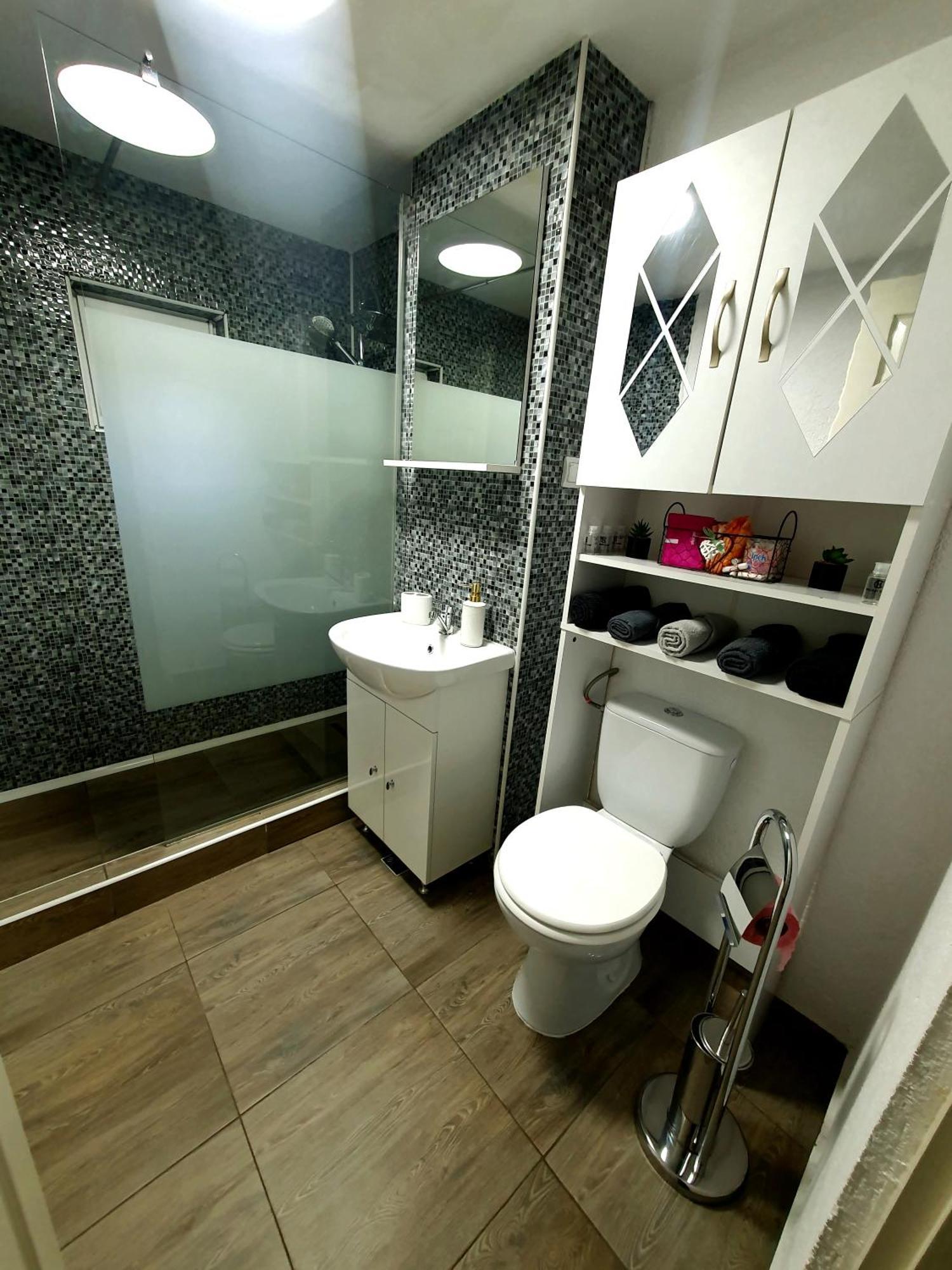 Apartament Lupeni Lupeni  Buitenkant foto